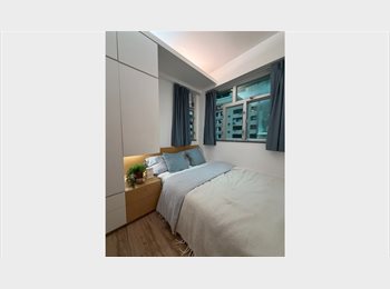 Roomgo HK - Bright Double Room in Prime Sheung Wan, Sheung Wan - HKD7,120 pcm