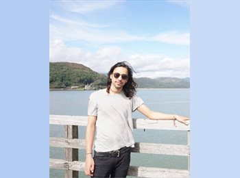 Roomgo HK - Aaron - 31 - Wan Chai