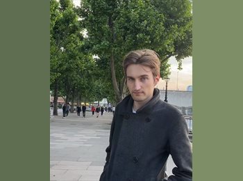 Roomgo HK - Max  - 27 - Wan Chai