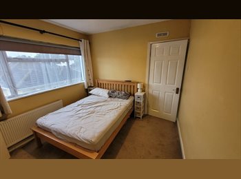 Roomgo IE - Ensuite double available on Coolgariff road, Dublin - €1,083 pcm