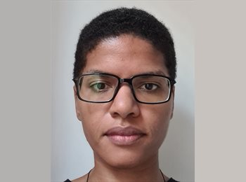 Roomgo IE - Christina - 42 - Galway