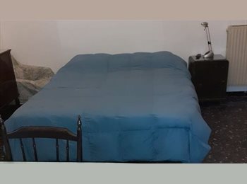 Roomgo IT - Ampia camera singola, Bagno a Ripoli - 430 € al mese