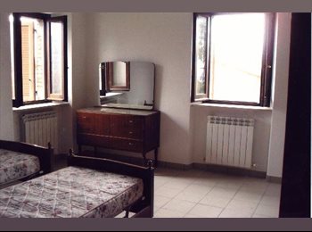 Roomgo IT - Assisi Porziano Castello affittasiappartamentoo arredato di 60 mq, Valfabbrica - 430 € al mese