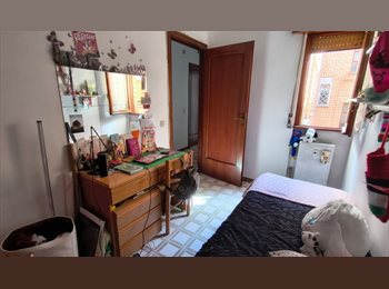 Roomgo IT - tranquillità per studiare, Tiburtino-Collatino - 330 € al mese
