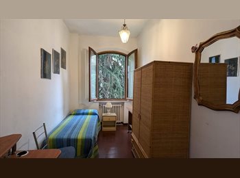 Roomgo IT - Camera singola a pochi minuti dal centro, Siena - 330 € al mese
