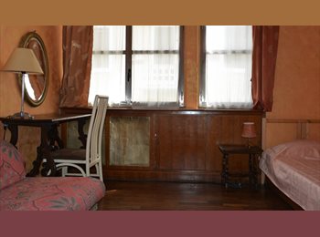 Roomgo IT - Stanza singola in Porta Romana, Milano - 700 € al mese