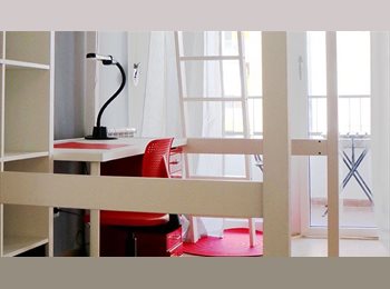 Roomgo IT - Metro B1 LIBIA stanza con letto matrimoniale e balcone [#D1], Prati Fiscali-Nuovo Salario - 615 € al mese