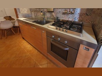 Roomgo IT - Stanza uso singola, Ciampino - 400 € al mese