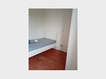 Roomgo IT - Stanza singola in Varano de Melegari, Pellegrino Parmense - 300 € al mese
