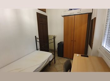 Roomgo IT - Cameretta Singola luminosa, vicino Staz.Tiburtina/Università/Policlinico spese incluse, Tiburtino-Collatino - 400 € al mese