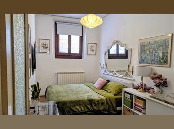 Roomgo IT - Affittasi stanza singola per donne centro, Firenze - 580 € al mese
