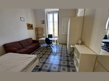 Roomgo IT - Stanza per studenti in Affitto a Valenzano, Valenzano - 210 € al mese