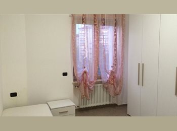 Roomgo IT - Camera singola a 10min a piedi da MM1 Inganni, Navigli - Ticinese - Pta Genova - Lorenteggio - 600 € al mese
