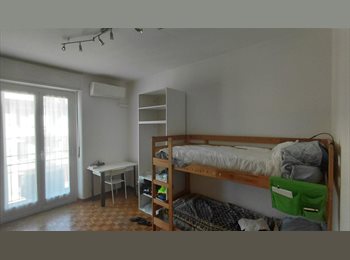 Roomgo IT - Camera doppia in grande appartamento, Pta Venezia - Citta Studi - Lambrate - 380 € al mese