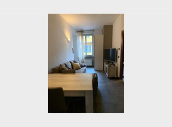 Roomgo IT - Singola, Centrale - Loreto - 650 € al mese