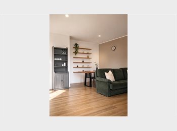 Roomgo IT - STANZE IN NUOVO LUXURY LOFT, Peschiera del Garda - 750 € al mese