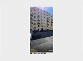 Roomgo IT - Affitto camera vicino metro e università, Casilino Prenestino - 550 € al mese