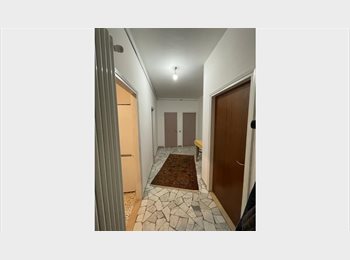 Roomgo IT - CERCO COINQUILINA A BASSANO DEL GRAPPA, Bassano del Grappa - 450 € al mese