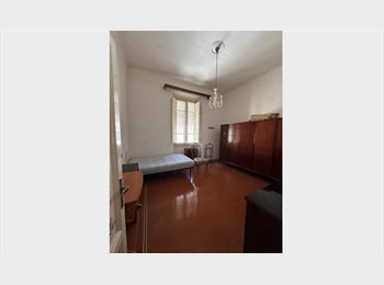 Roomgo IT - Stanza singola per Donna 30-40 anni, Firenze - 320 € al mese