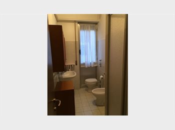 Roomgo IT - Posto letto in stanza doppia uomo studente/giovane lavoratore. TORENTBEDDOUBLEROOM, Milano - 400 € al mese