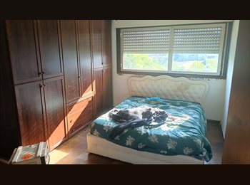 Roomgo IT - Affitto, Laurentino-Montagnola - 250 € al mese