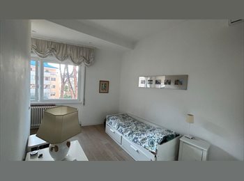 Roomgo IT - AFFITTASI SOLO A RAGAZZE STANZA CON BAGNO PRIVATO – VIGNA CLARA / FORO ITALICO, Flaminio-Fleming-Vigna Clara - 800 € al mese