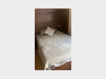 Roomgo IT - Affittasi stanza singola con bagno privato, Lecco - 500 € al mese
