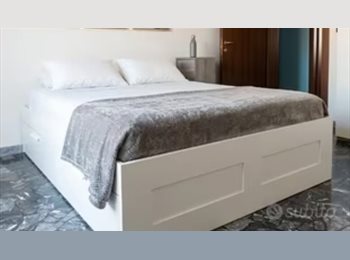 Roomgo IT - Singola per DONNE, Castelfranco Emilia - 0 € al mese