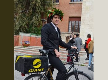 Roomgo IT - Lorenzo - 28 - Torino