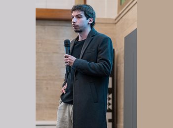 Roomgo IT - Luca - 24 - Milano Centro