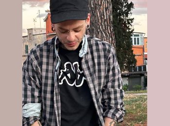 Roomgo IT - Thomas - 25 - Roma Centro