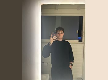 Roomgo IT - Francesco - 22 - Roma