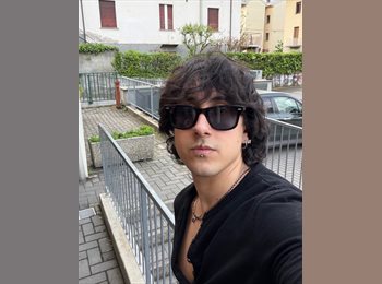 Roomgo IT - Jordie - 24 - Roma