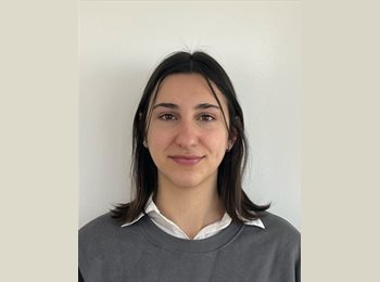 Roomgo IT - Carla - 23 - Bologna