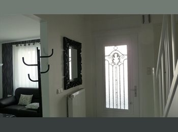 Appartager LU - Collocation harmonieuse - Maison de Maître, Luxembourg Ville - 950 € / Mois