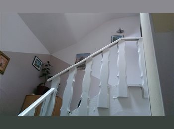 Appartager LU - Bonnevoie-Gare_ large room, Luxembourg - 895 € / Mois