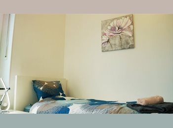 Appartager LU - Beautiful house sharing in Belair at walking distance from downtow, Luxembourg - 1.190 € / Mois