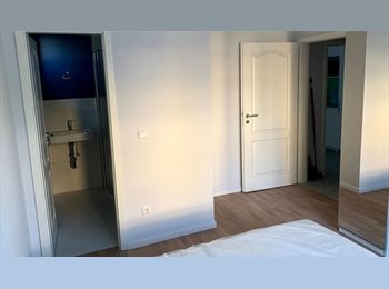 Appartager LU - Chambre avec sdb privative Bonnevoie, Luxembourg - 1.150 € / Mois