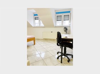 Appartager LU - Furnished room near train station bettembour(near Gasperich/Cloche d’or ) available immediately, Esch-sur-Alzette - 680 € / Mois