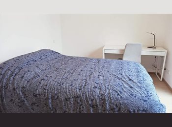 Appartager LU - Chambre meublée Cloche d'or/Gasperich - 12 mois max, Luxembourg - 1.000 € / Mois