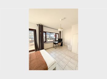 Appartager LU - belle chambre avec terrasse et a bonnevoie, Luxembourg - 1.200 € / Mois