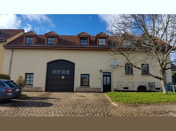 Appartager LU - Flaxweiler chambre libre dans un grand appartement, Grevenmacher - 850 € / Mois