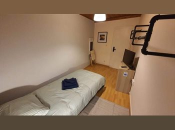 Appartager LU - Chambre spacieuse en résidence à taille humaine à Rollingergrund, Luxembourg - 950 € / Mois