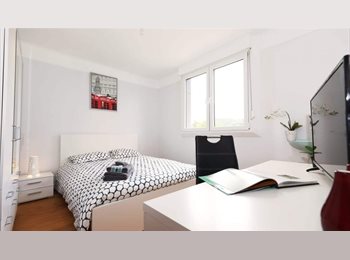 Appartager LU - Superbe chambre en colocation parfaitement située à Luxembourg-beggen, Luxembourg - 1.075 € / Mois