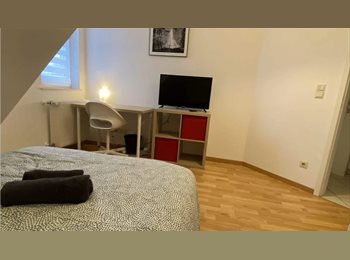 Appartager LU - Superbe chambre meublée parfaitement située à Strassen, Luxembourg - 1.090 € / Mois