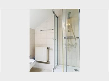 Appartager LU - Luxembourg Kirchberg - chambre dans maison familiale - dispo 1 septembre, Luxembourg - 850 € / Mois