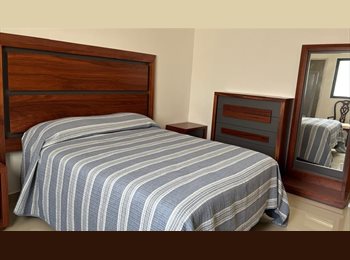 Roomgo MX - Cuarto Moderno Acabado de Lujo Amueblado / Zona Tec, Monterrey - MX$8,300 por mes