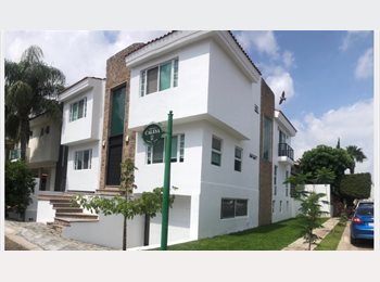 Roomgo MX - EN JARDIN REAL, Zapopan - MX$8,000 por mes