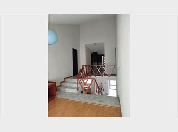 Roomgo MX - Habitación a una calle de Las Animas zona Angelópolis, Puebla - MX$5,000 por mes