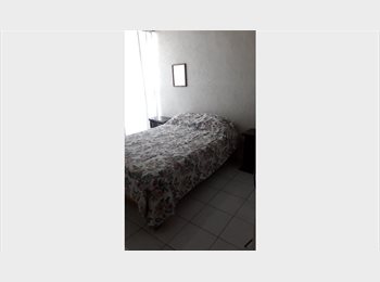 Roomgo MX - RENTA HABITACION (MUJER), Guadalajara - MX$3,000 por mes